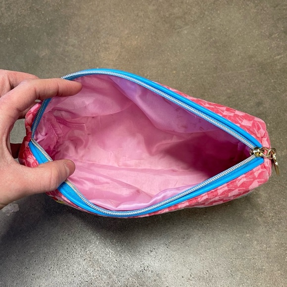 Estee Lauder Cosmetic Makeup Travel Bag- Pink Hotel Resort - Picture 9 of 12